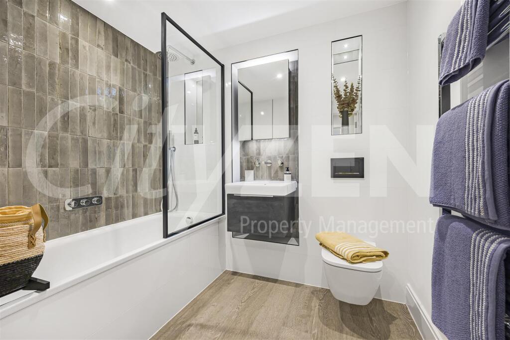 Apartment in Slough, Horlicks Quarter, Chalvey - More