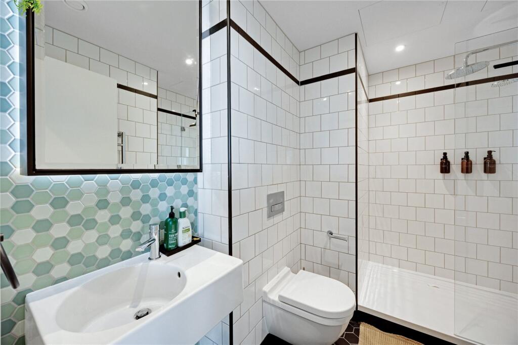 Apartment in London - More