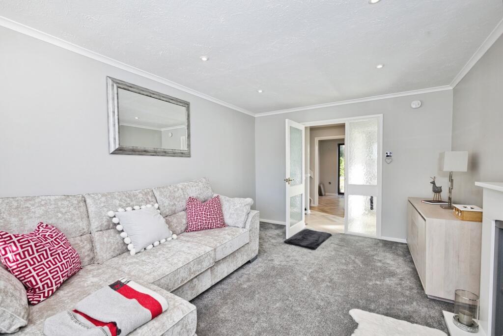 Bishop Crescent, Shepton Mallet, BA4 - View 6