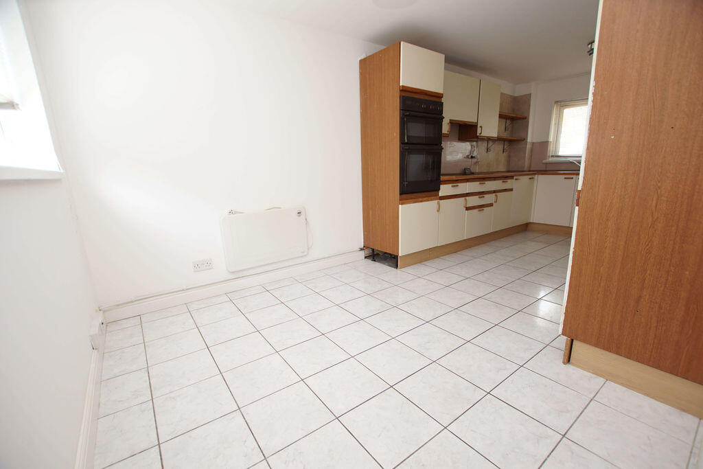Worcester Court, Howe Road, Gosport - View 5