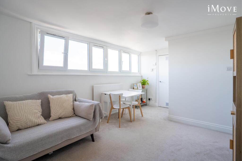 Apartment in London - View 4