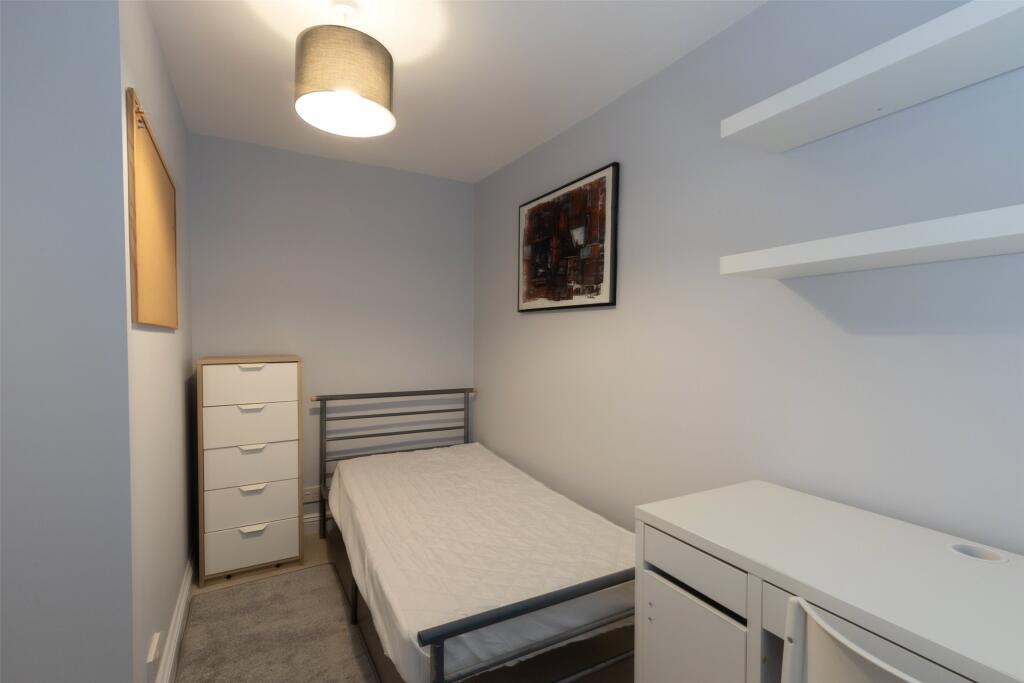 Main image of property: Upper Bath Street, Cheltenham, Gloucestershire, GL50