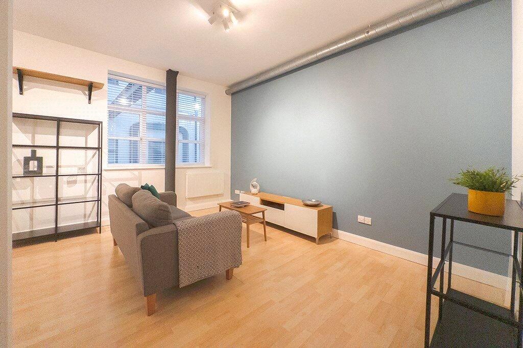 Apartment in Manchester, Greater Manchester - View 3