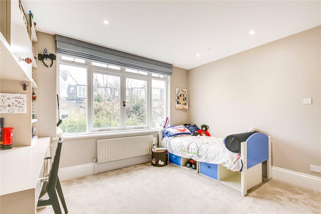 Property photo 11