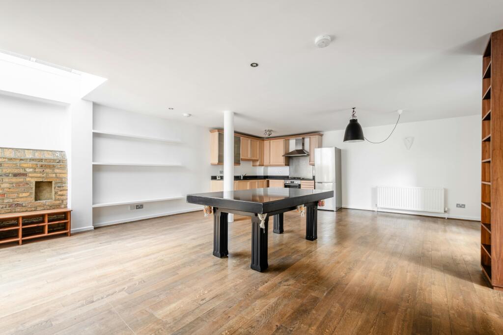 Woodseer St 28 F3 - 24.jpg