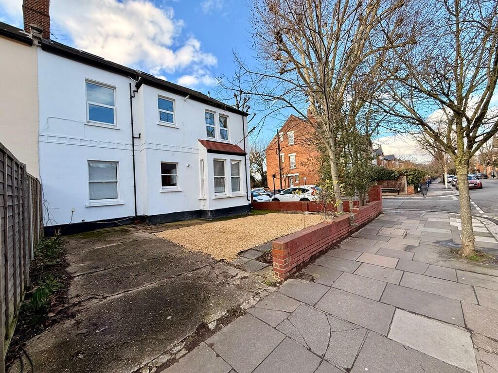 Main image of property: Mount Park Road, Ealing, London, W5 2RP