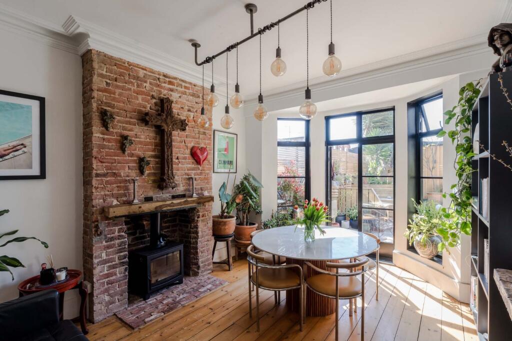 Main image of property: Park Road, Worthing, West Sussex, BN11