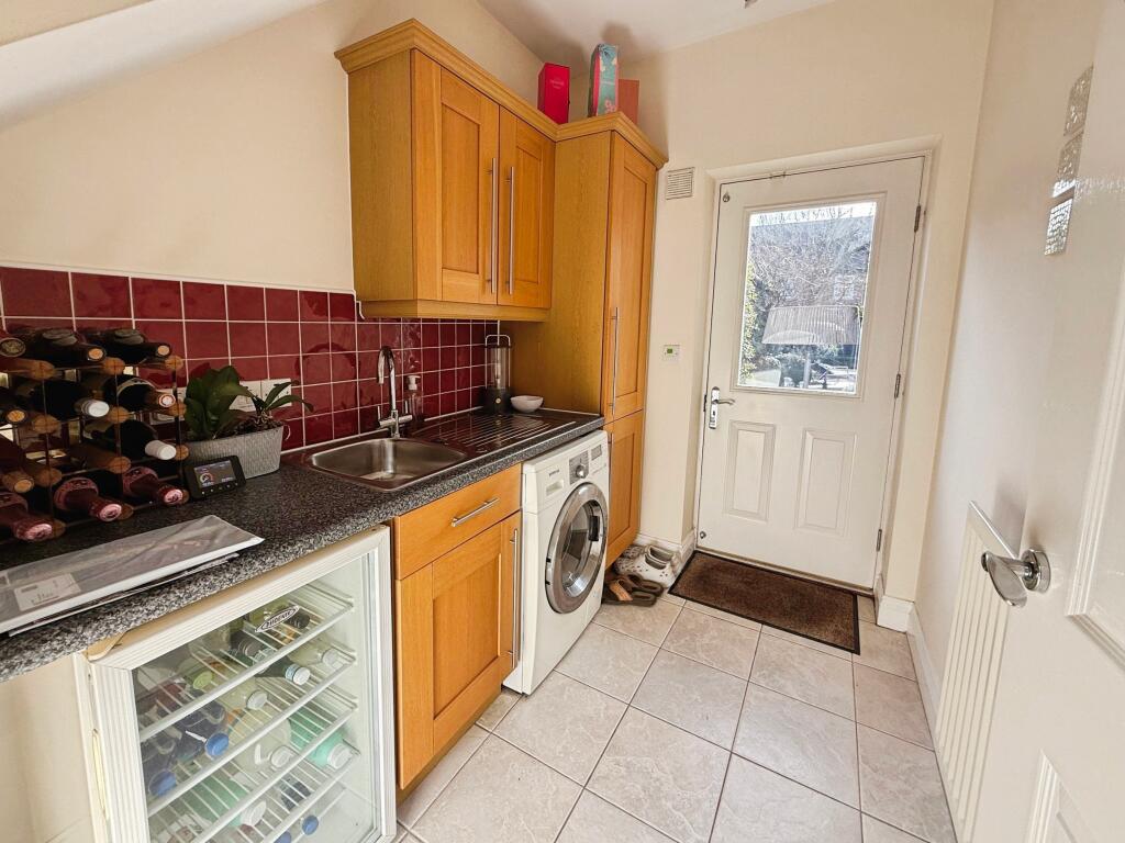 Additional image 6 of Devon Mead, Hatfield, AL10