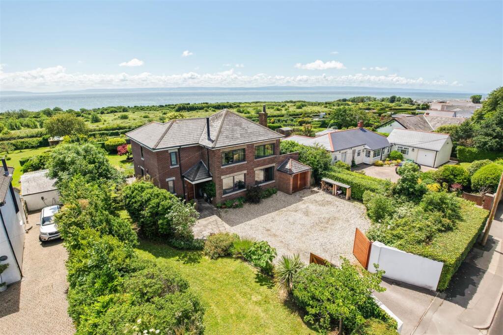 Main image of property: 111 Fontygary Road, Rhoose, Barry, Vale Of Glamorgan, CF62 3DU