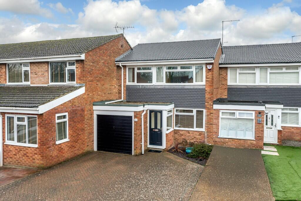 Main image of property: Elstree Road, Hemel Hempstead, Hertfordshire, HP2 7NE