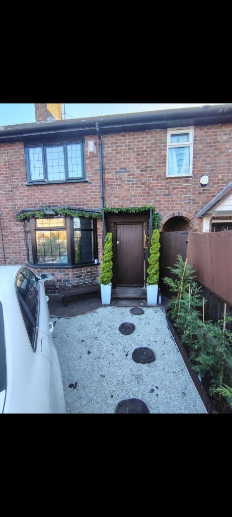 Main image of property: 48 Colwell Close, Liverpool, Liverpool, L14 8YF