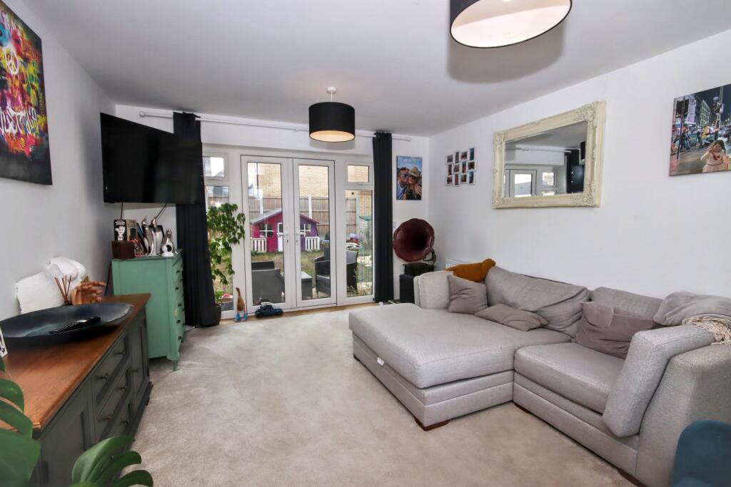 House in Ipswich - View 3