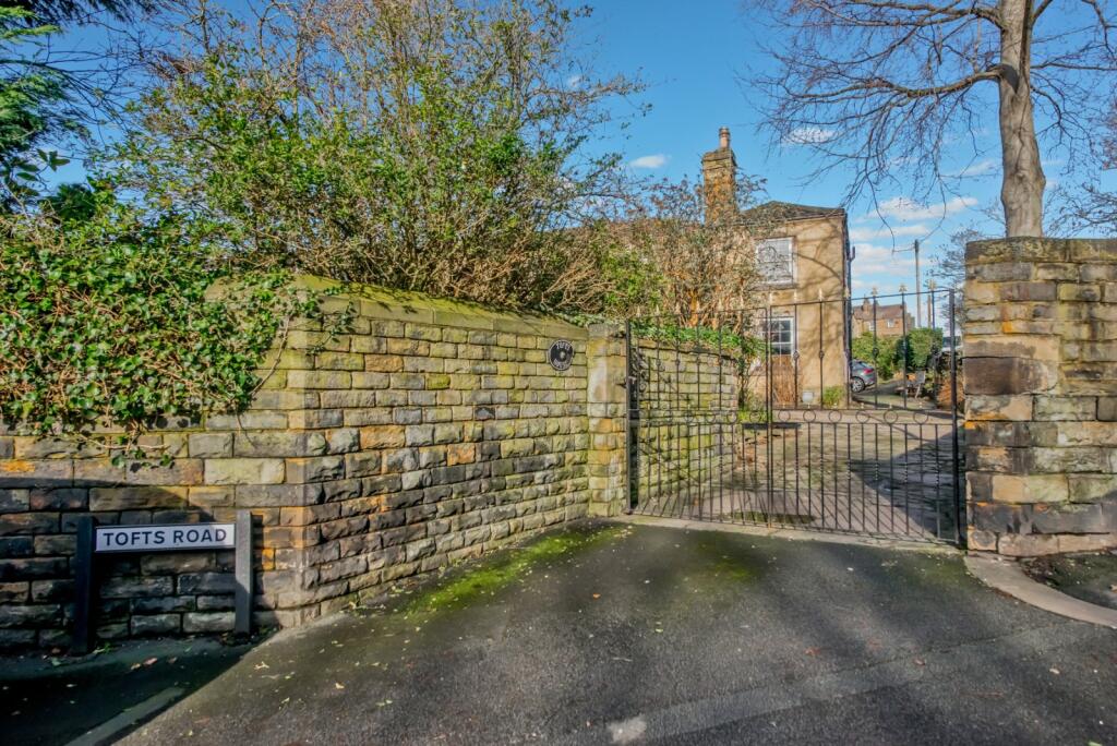 Additional image 20 of Tofts Road, Cleckheaton, BD19
