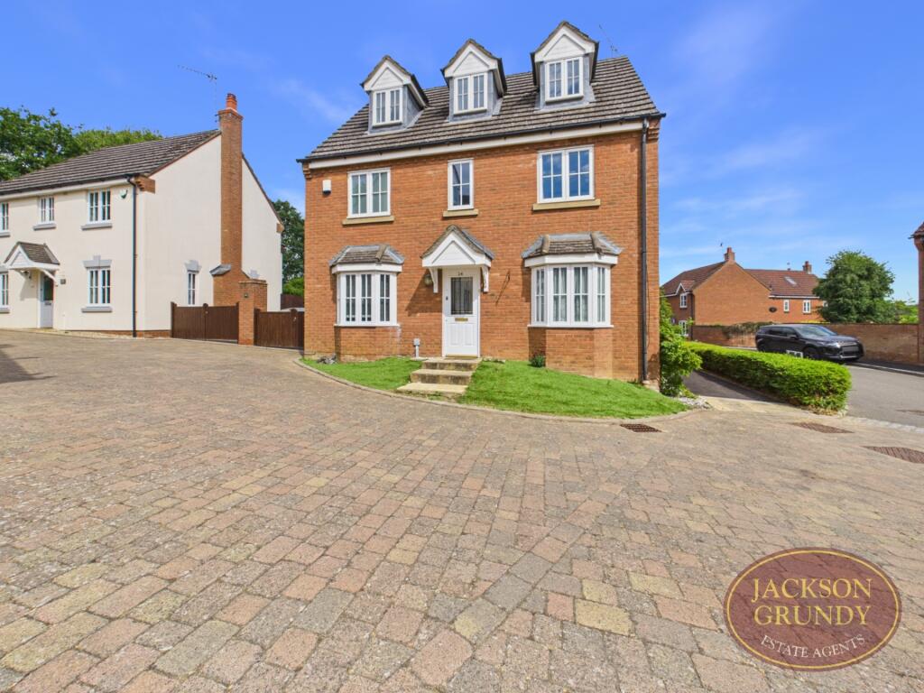 Main image of property: Snowshill Close, Middlemore, NN11 8AA