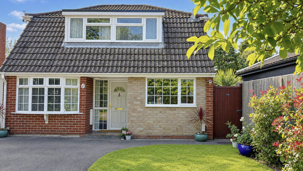 Fernhurst Close, Hayling Island photo 3