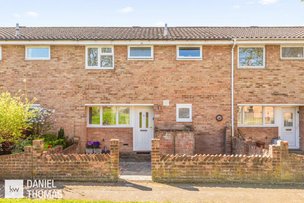 Main image of property: DANIEL THOMAS | Stanway Road, Waltham Abbey, EN9