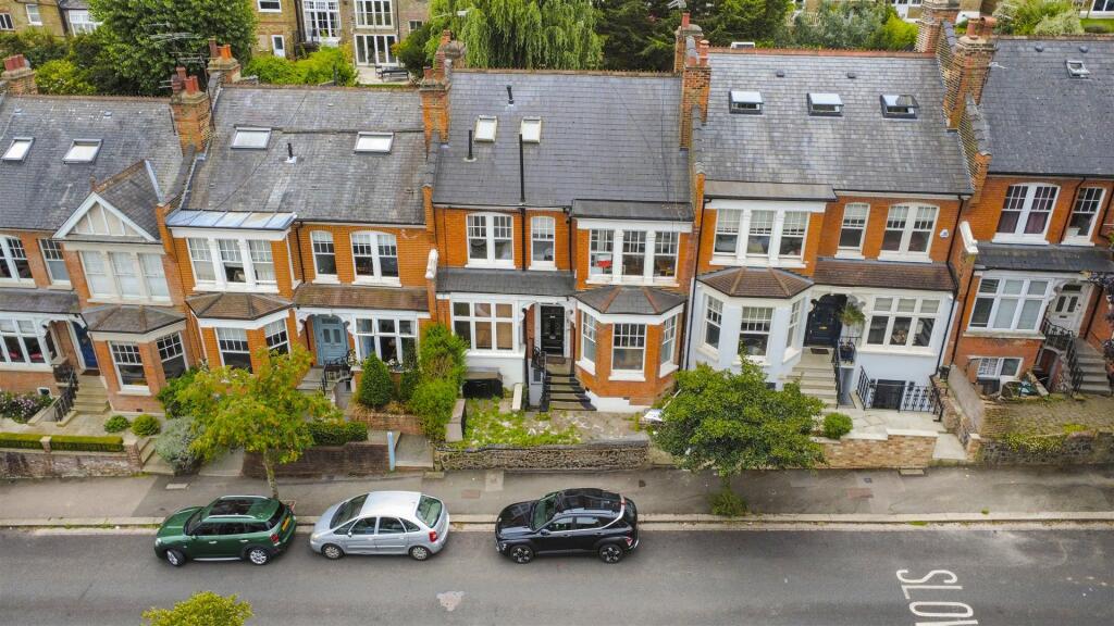 Main image of property: Woodland Rise, Muswell Hill, N10