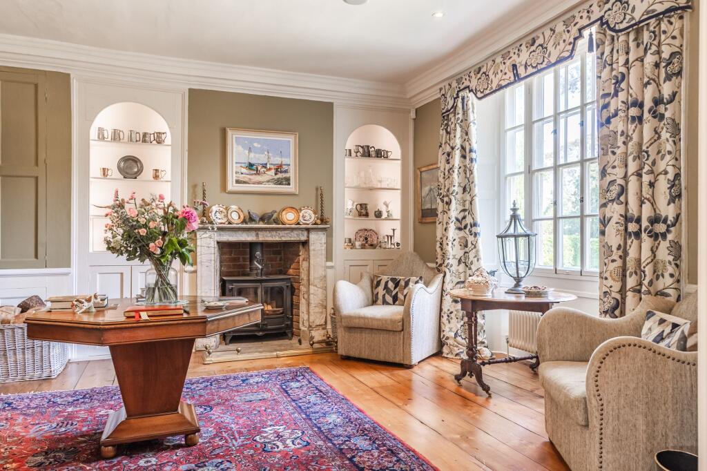 House in King's Lynn and West Norfolk, Hillington - More