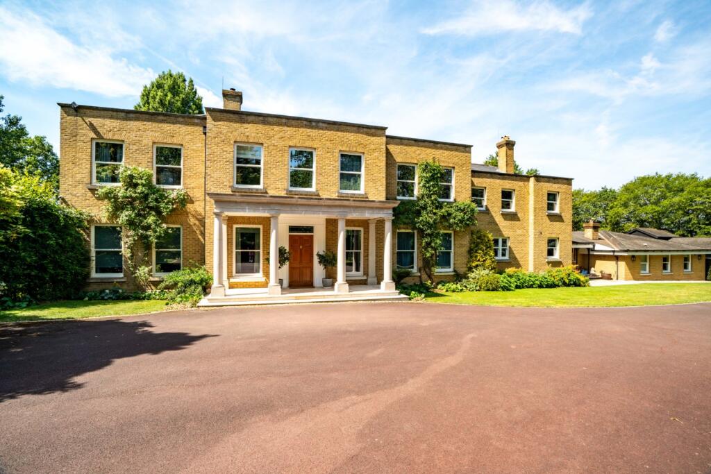 House in Romford - View 3