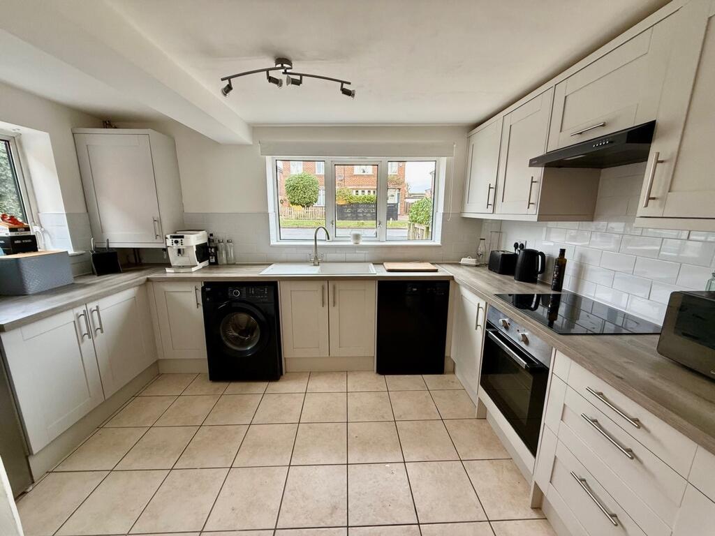 Main image of property: Longmoor Lane, Breaston, DE72