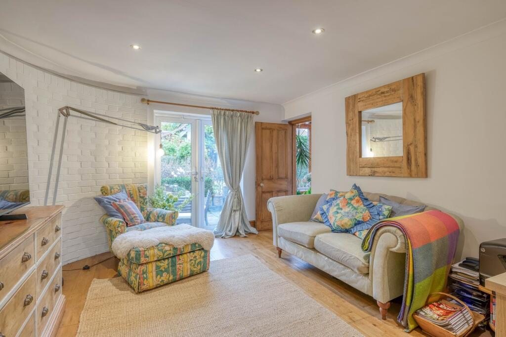 Additional image 8 of Birmingham Road, Marlbrook, B61