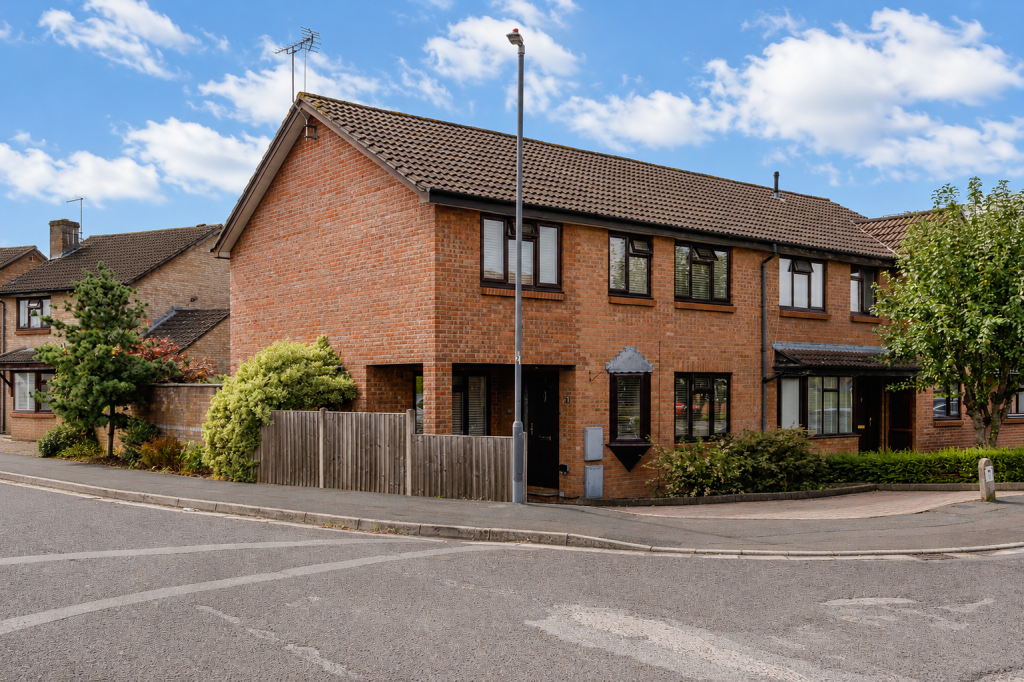 House in Bristol, Little Stoke - View 4