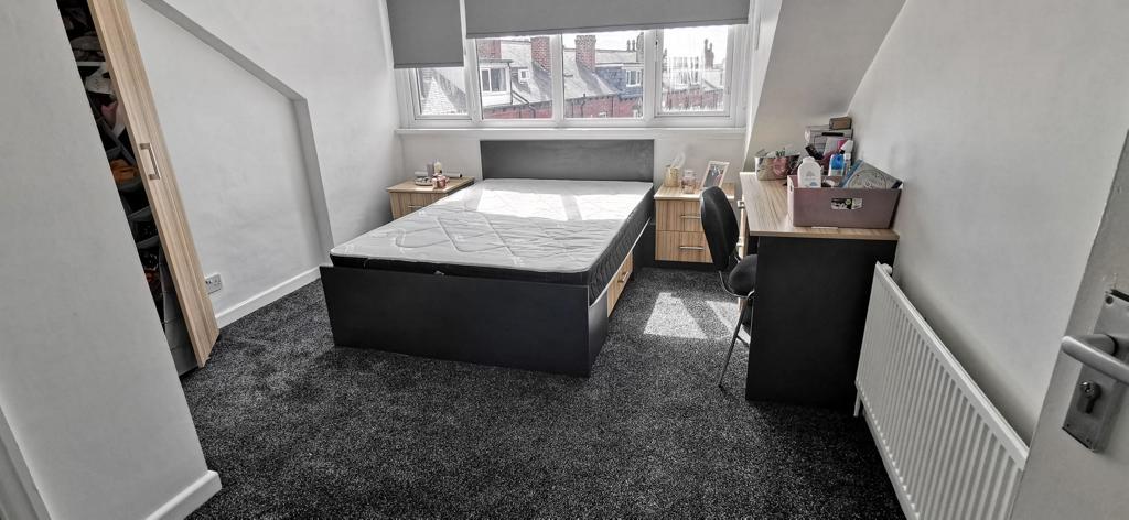 House in Leeds - View 3