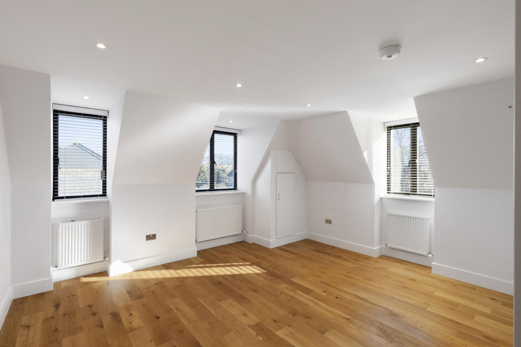 Main image of property: Claremont Place, Oxfordshire, OX39 4FX