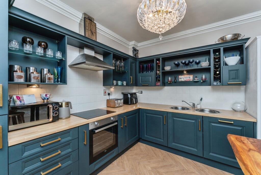 Apartment in Chester - View 2
