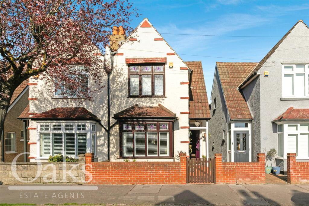 Main image of property: Woodside Court Road, Addiscombe