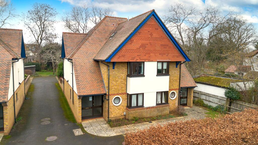 Main image of property: Davenant Road, Davenant Court, OX2