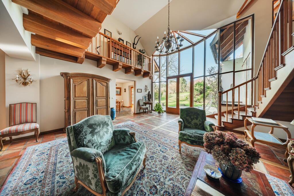 Main image of property: Vienna, Vienna