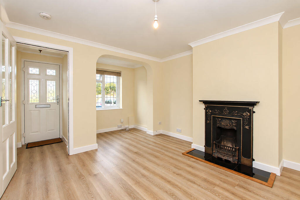 House in Tring - View 3