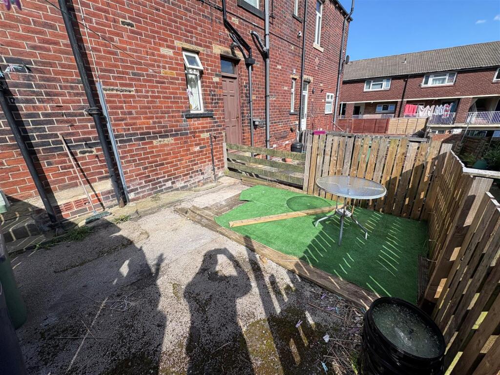 Additional image 9 of Caroline Street, Cleckheaton