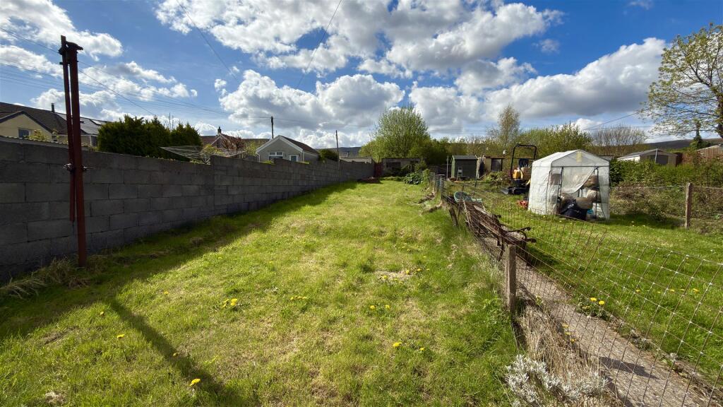Cynon Terrace, Hirwaun, Aberdare photo 2