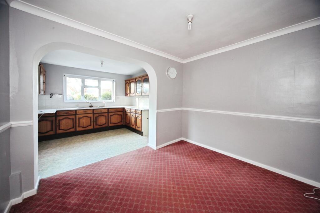 Lalleford Road, Luton photo 3