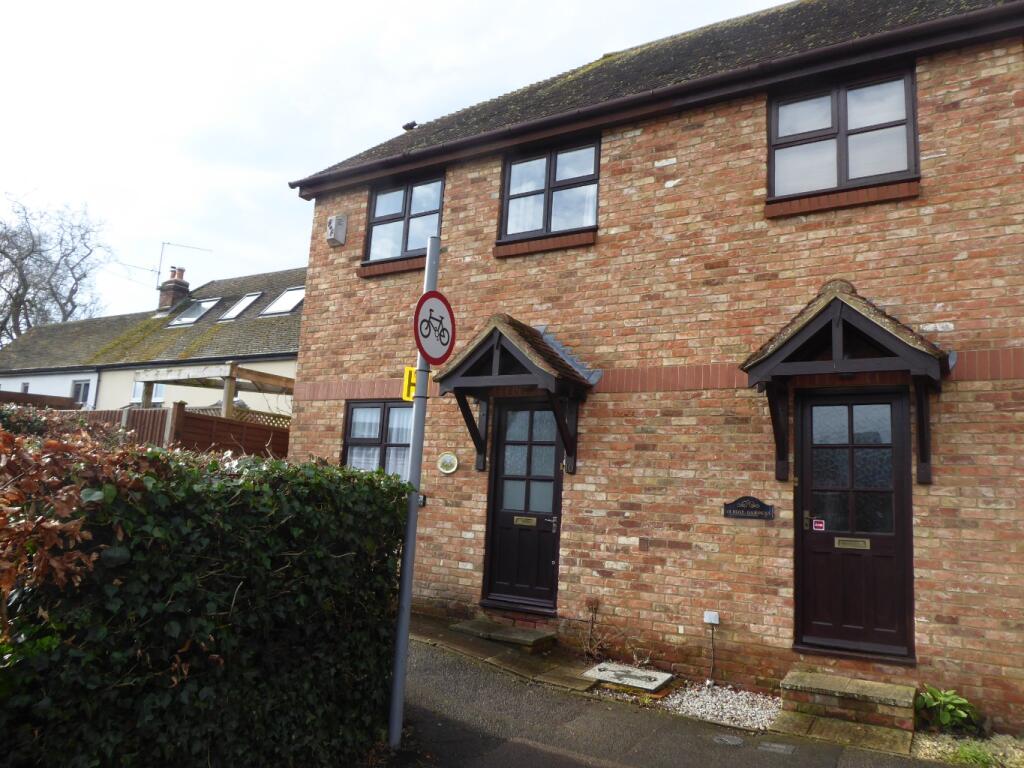 Main image of property: Rose Gardens, Wokingham, Berkshire