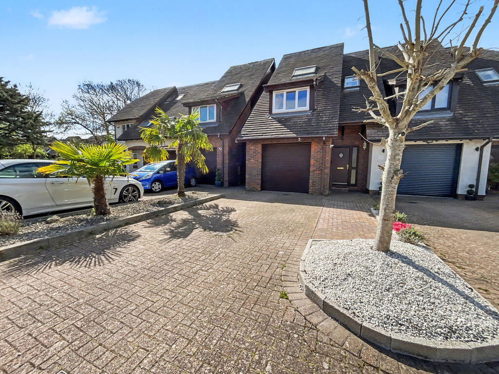 Main image of property: CHRISTCHURCH