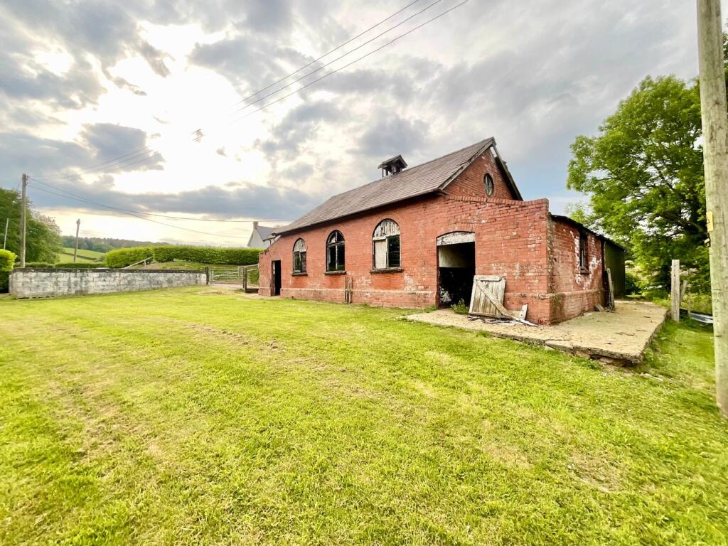Llangybi, Usk, NP15 - View 5