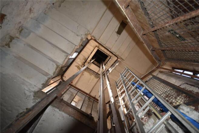 Picture No. 02