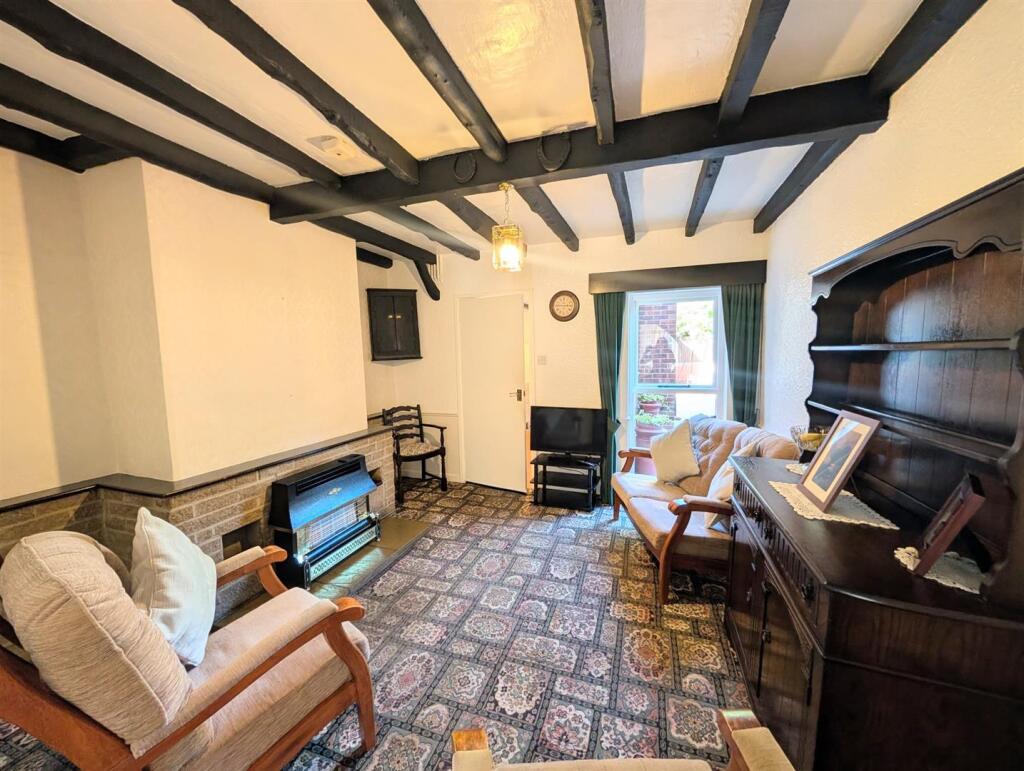 House in Nottingham - More