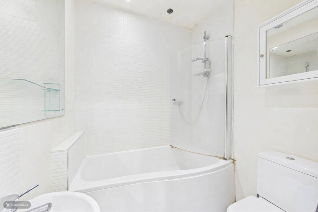 House in Peterborough - View 5