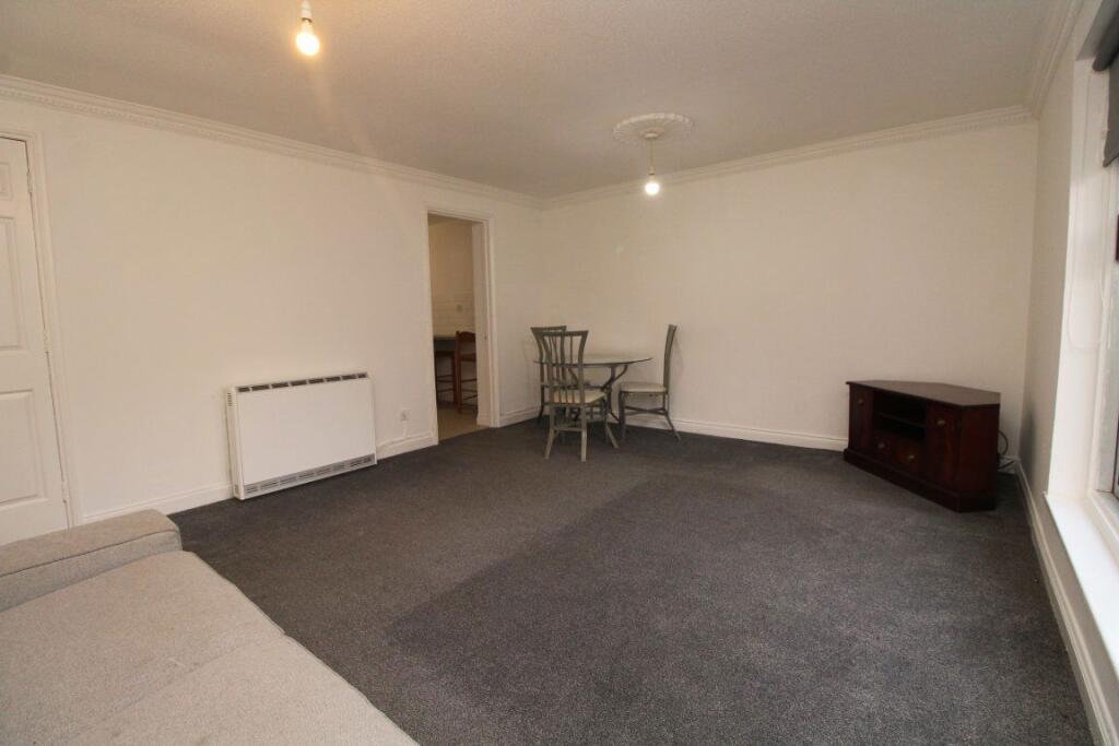 Apartment in Glasgow, The Waterfront, Kingston - View 5