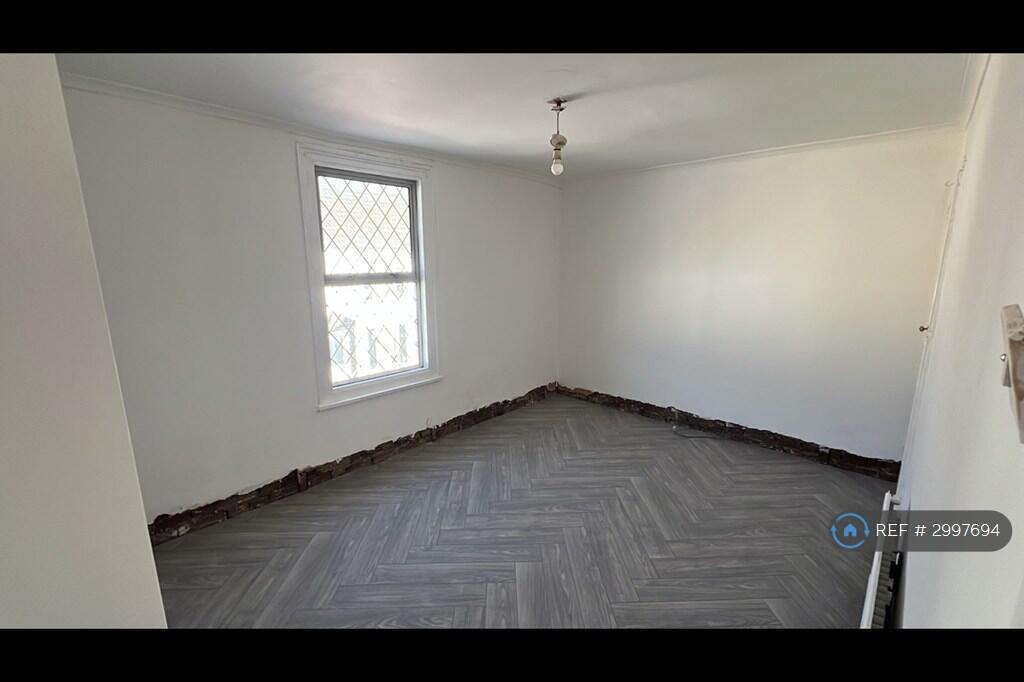 Main image of property: Fox St, Gillingham, ME7