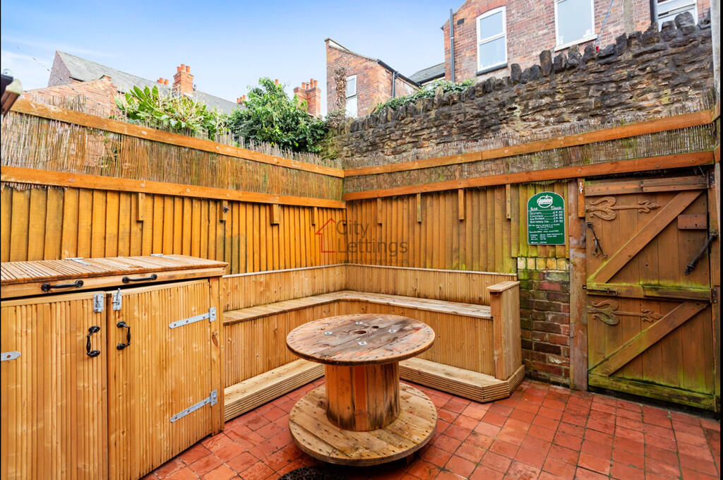 Property photo 6