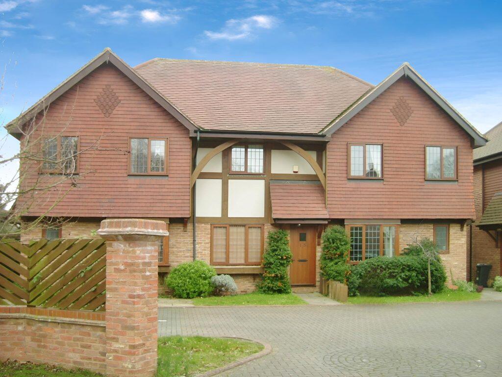 Main image of property: Parsonage Close, Oakley