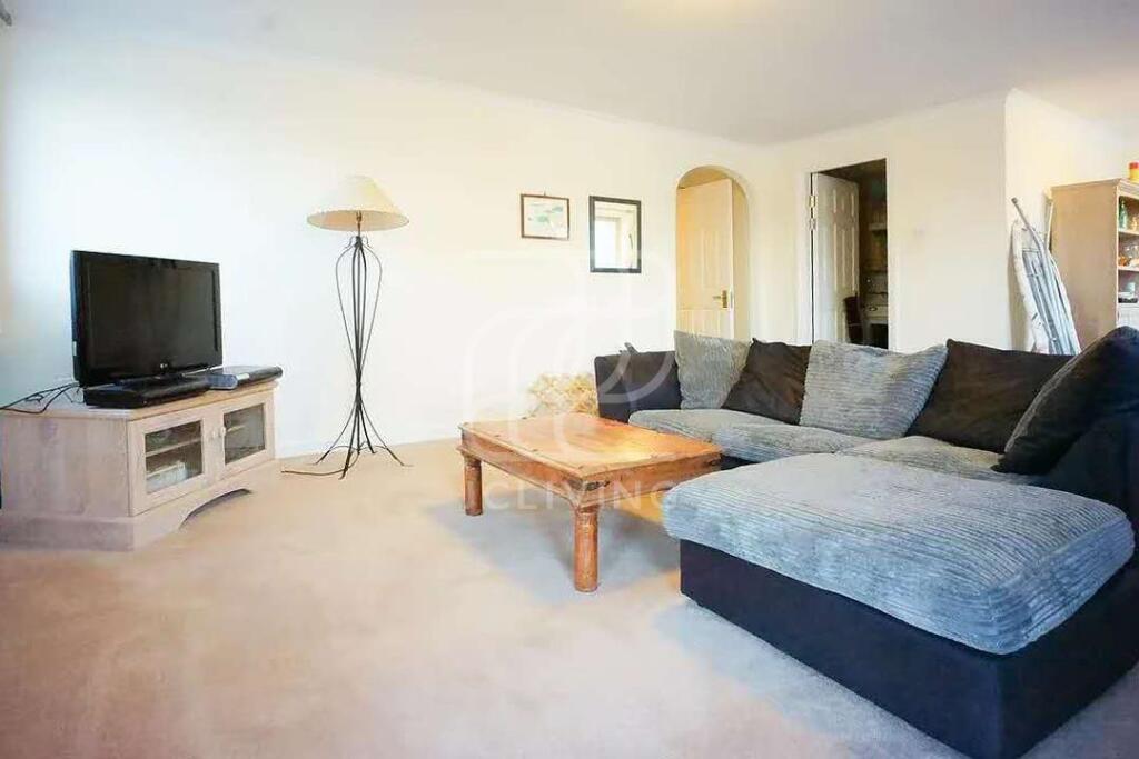 Main image of property: Meridian Place, London