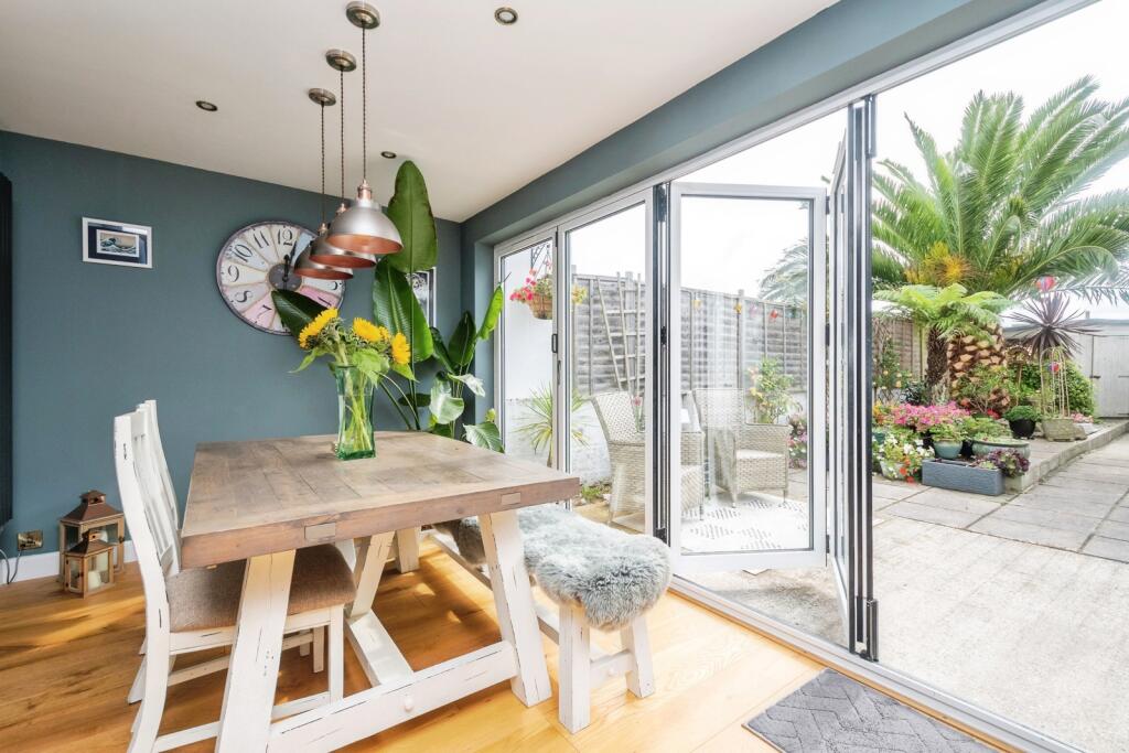 House in Newquay, Cornwall - More