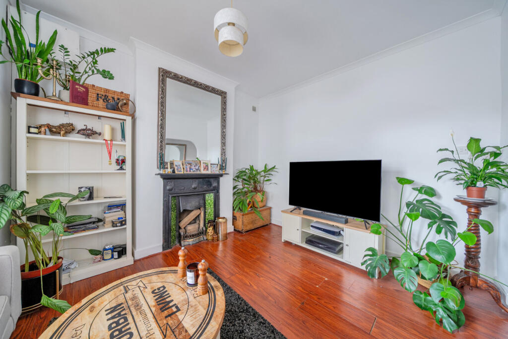 Apartment in London - View 4