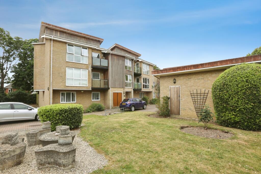 Main image of property: Regents Park Road, Southampton, Hampshire, SO15